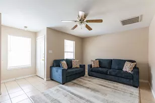136 Nolan, Tye, TX 79563 - Photo 9