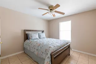 136 Nolan, Tye, TX 79563 - Photo 17