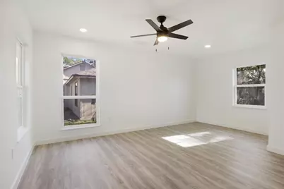 450 Hickory Street, Lewisville, TX 75057 - Photo 17