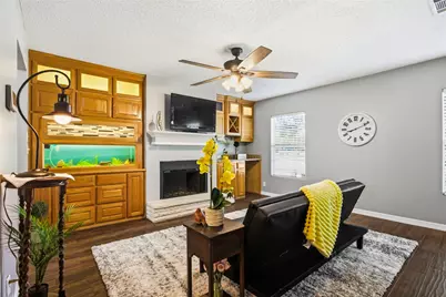 818 N Brents Avenue, Sherman, TX 75090 - Photo 5