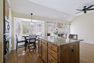 5217 Shadow Glen Dr, Grapevine, TX 76051 - Photo 13