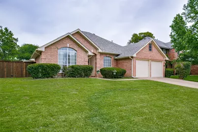 5217 Shadow Glen Drive, Grapevine, TX 76051 - Photo 3