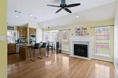 5217 Shadow Glen Drive, Grapevine, TX 76051 - Photo 15