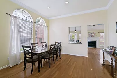 5217 Shadow Glen Drive, Grapevine, TX 76051 - Photo 9