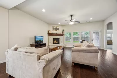 4920 Naphill Road, McKinney, TX 75070 - Photo 11