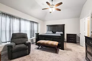 2761 Lisa Maria St, Burleson, TX 76028 - Photo 17