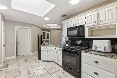 1220 Dark Forest Drive, Lewisville, TX 75067 - Photo 5
