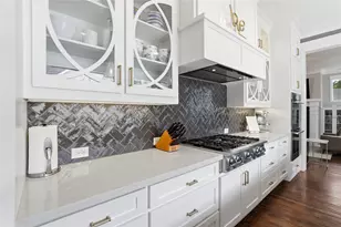 605 Barnes St, McKinney, TX 75069 - Photo 13