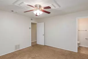 5621 Brent Dr, Haltom City, TX 76148 - Photo 11