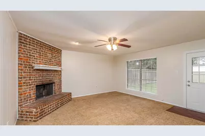 5621 Brent Drive, Haltom City, TX 76148 - Photo 27