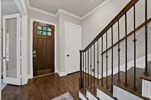 406 Mills St, Fort Worth, TX 76102 - Photo 7