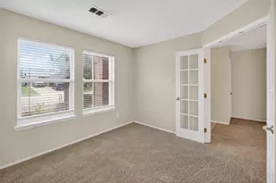 4022 Cedar Elm Ln, Dallas, TX 75212 - Photo 3