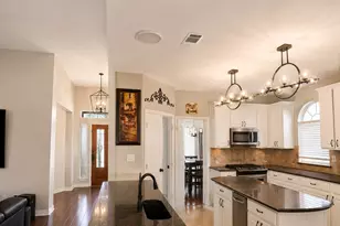 1001 Lochness Ln, Garland, TX 75044 - Photo 7