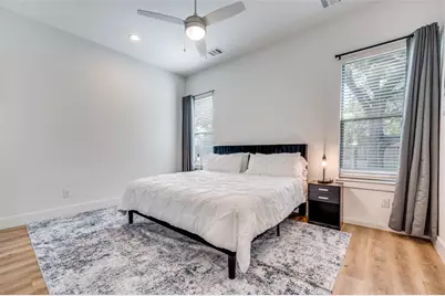 2130 Roanoke Avenue, Dallas, TX 75235 - Photo 11