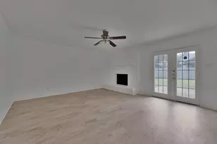 2905 Joymeadow Dr, Fort Worth, TX 76123 - Photo 9