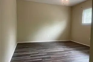 627 McKown Dr, Mansfield, TX 76063 - Photo 9