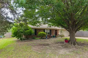 5303 Hilltop, Greenville, TX 75402 - Photo 7