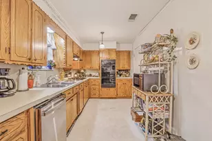 5303 Hilltop, Greenville, TX 75402 - Photo 23