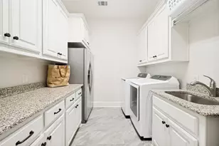 2812 Damsel Madison Ln, Lewisville, TX 75056 - Photo 21
