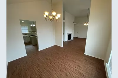 819 Over Ridge Drive, Grand Prairie, TX 75052 - Photo 7