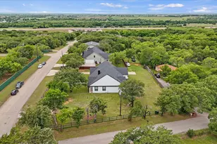 5509 County Rd 1022, Joshua, TX 76058 - Photo 37