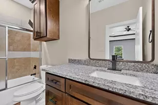 800 Oak Creek Dr, Hutchins, TX 75141 - Photo 11