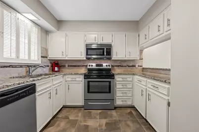 2901 Lake Shore Drive #405, Waco, TX 76708 - Photo 11