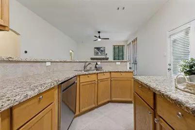 7628 Vista Creek Lane, Sachse, TX 75048 - Photo 9