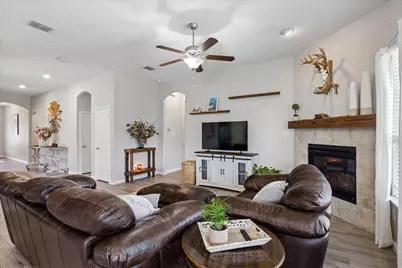 14824 Rocky Face Lane, Fort Worth, TX 76052 - Photo 9