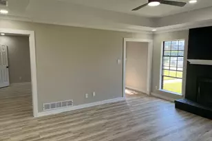 511 Amber Ln, DeSoto, TX 75115 - Photo 3