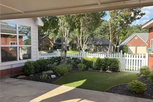 2001 Elm Creek Ln, Flower Mound, TX 75028 - Photo 27