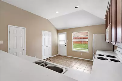 1212 Barrel Run, Fort Worth, TX 76052 - Photo 11