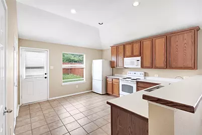 1212 Barrel Run, Fort Worth, TX 76052 - Photo 9