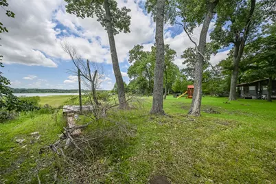 2431 E Lake Drive, Weatherford, TX 76087 - Photo 13