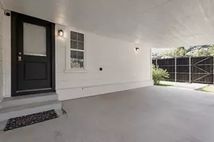 300 E Division St, Pilot Point, TX 76258 - Photo 37