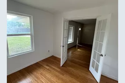 4012 Shady Hollow Lane, Dallas, TX 75233 - Photo 3
