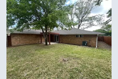 4012 Shady Hollow Lane, Dallas, TX 75233 - Photo 15