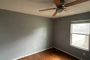 4012 Shady Hollow Ln, Dallas, TX 75233 - Photo 9