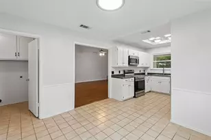 4100 Hemlock St, Fort Worth, TX 76137 - Photo 13
