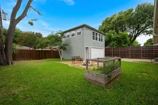 7128 Haverford Rd, Dallas, TX 75214 - Photo 19