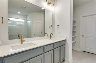 500 Lakeway Ln, Justin, TX 76247 - Photo 11