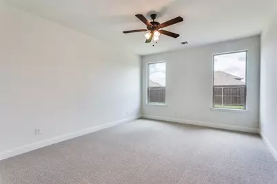 500 Lakeway Lane, Justin, TX 76247 - Photo 9