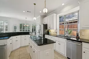 1305 Tree Farm Dr, Plano, TX 75093 - Photo 3