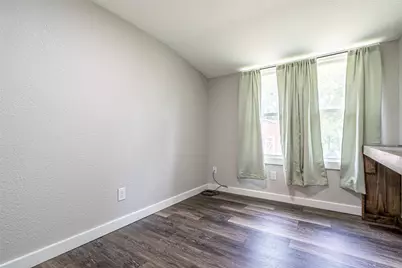 167 W Ross Street, Walnut Springs, TX 76690 - Photo 21