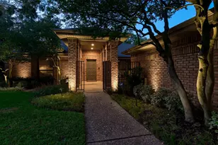 14913 Oaks N Dr, Addison, TX 75254 - Photo 3