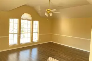 3313 Woodberry Ln, McKinney, TX 75071 - Photo 5