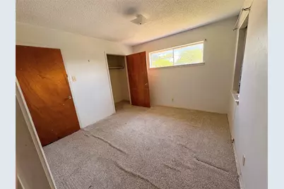 1829 S Center Street, Denison, TX 75021 - Photo 23