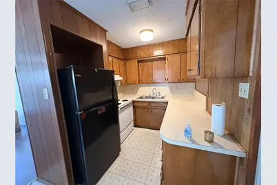 1829 S Center Street, Denison, TX 75021 - Photo 13