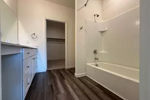 1604 Shadow Hawk Dr, Fort Worth, TX 76052 - Photo 11