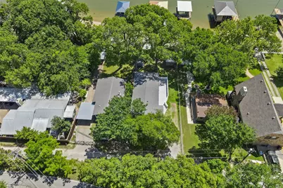 712 W Lake Drive, Weatherford, TX 76087 - Photo 35